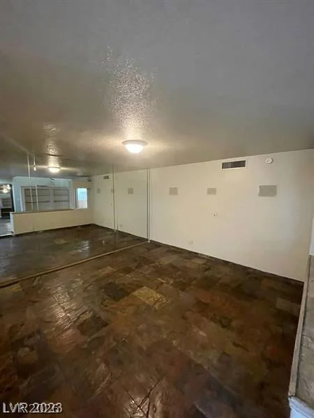 3797 Monument, Las Vegas, NV 89121