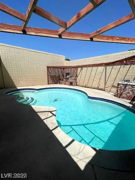 3797 Monument, Las Vegas, NV 89121
