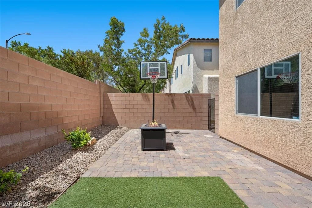 7279 Pepperbox, Las Vegas, NV 89179
