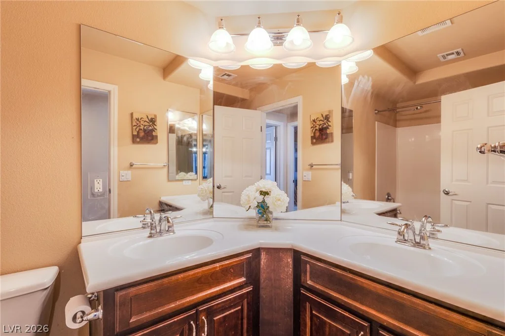 5200 Plymouth Bay, Las Vegas, NV 89141