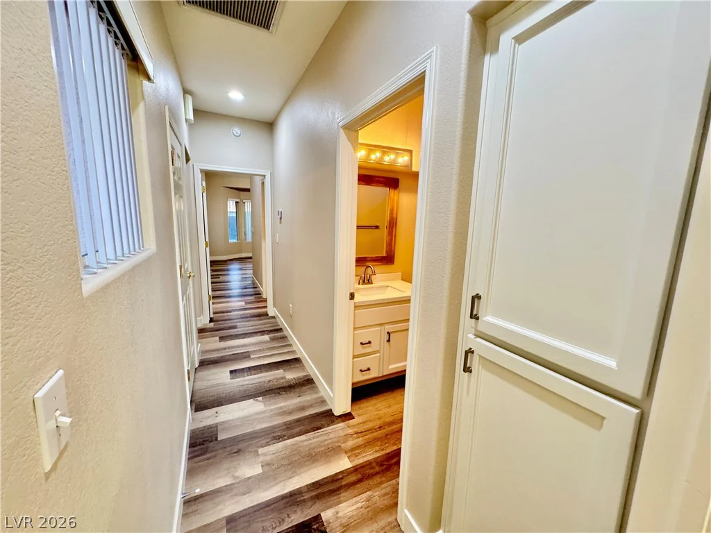 10316 Bent Brook, Las Vegas, NV 89134