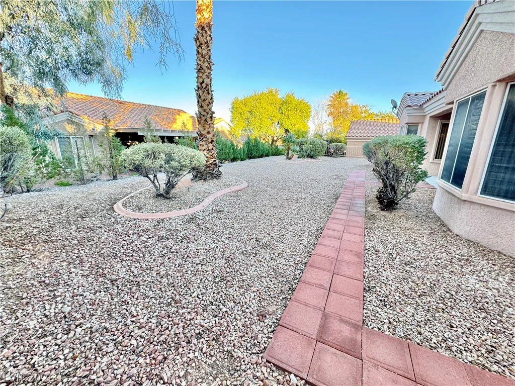 10316 Bent Brook, Las Vegas, NV 89134