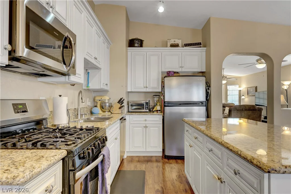 418 Palegold, Henderson, NV 89012