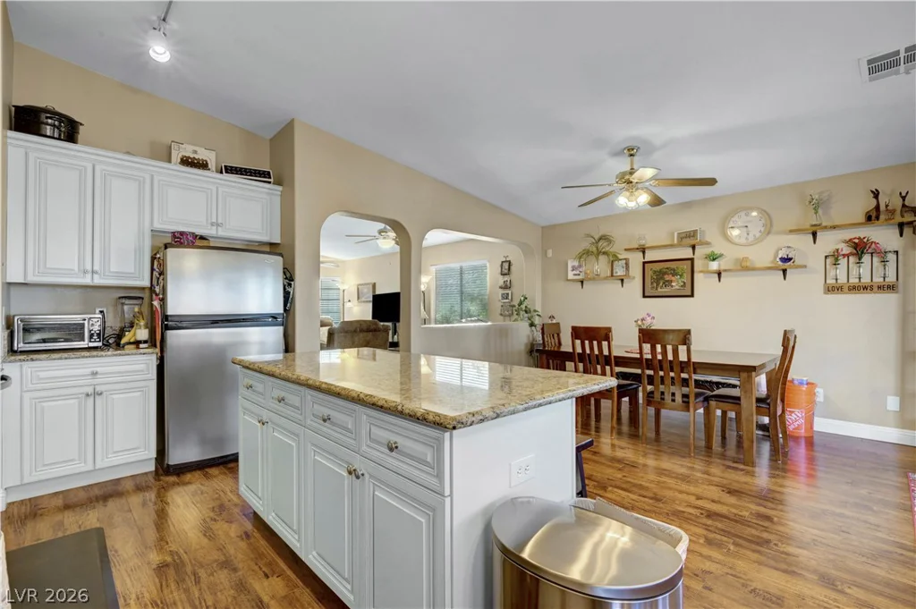 418 Palegold, Henderson, NV 89012