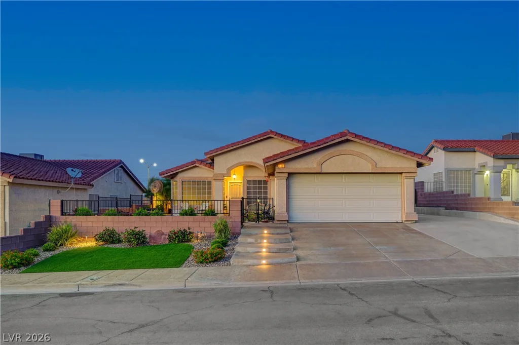 418 Palegold, Henderson, NV 89012