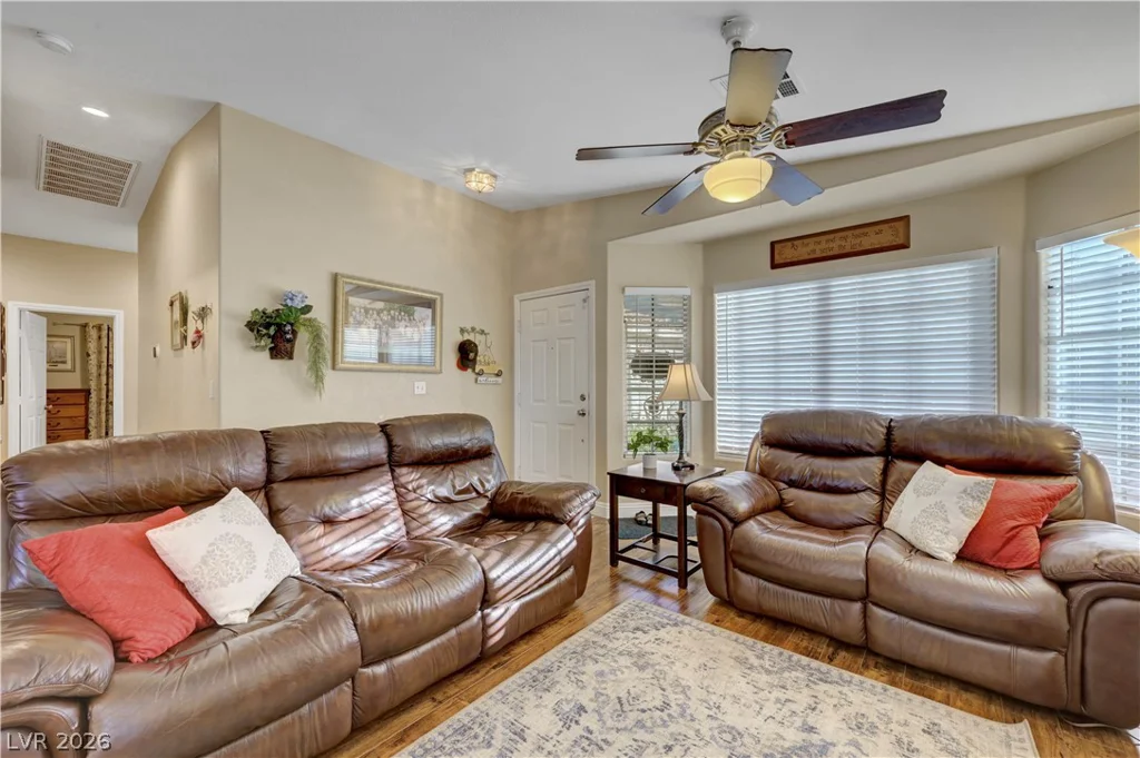 418 Palegold, Henderson, NV 89012