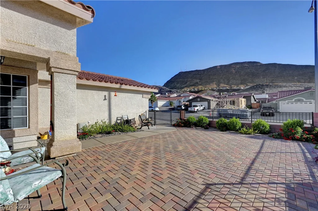 418 Palegold, Henderson, NV 89012