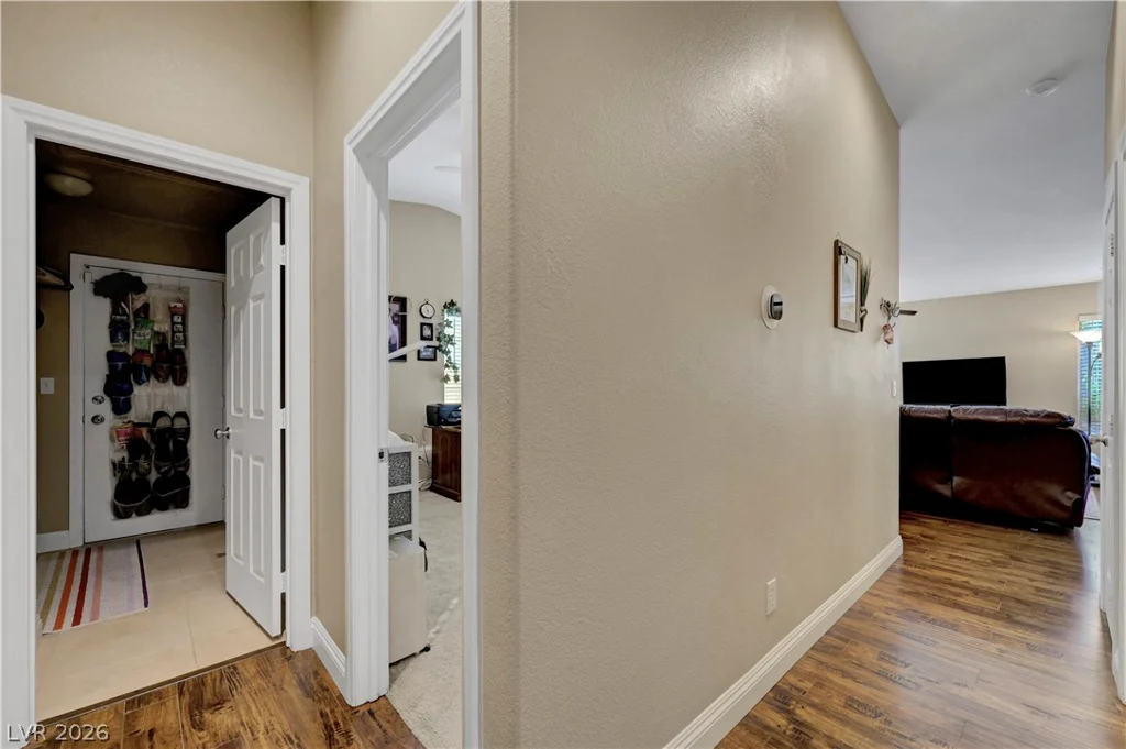 418 Palegold, Henderson, NV 89012