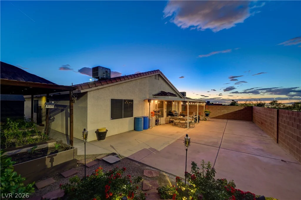 418 Palegold, Henderson, NV 89012