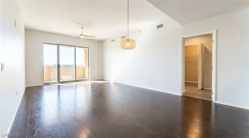 8255 Las Vegas, Las Vegas, NV 89123