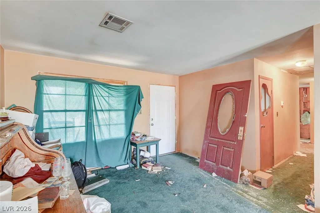 2690 Bronco, Las Vegas, NV 89146