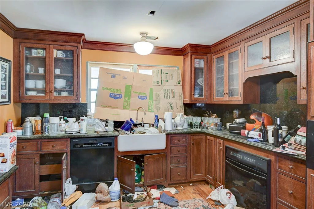 2690 Bronco, Las Vegas, NV 89146