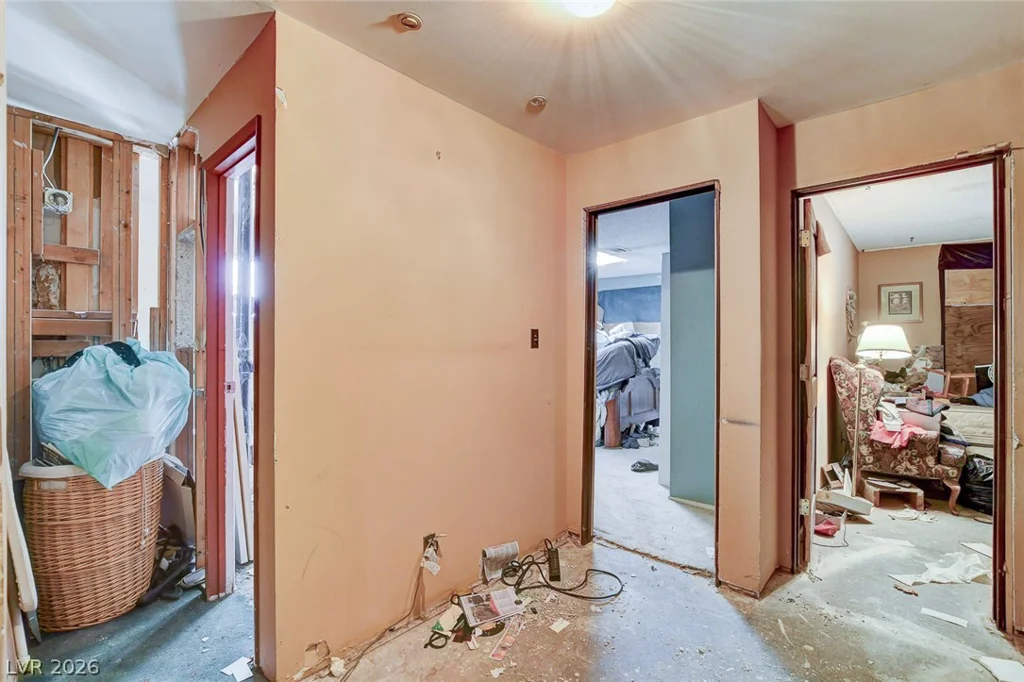 2690 Bronco, Las Vegas, NV 89146