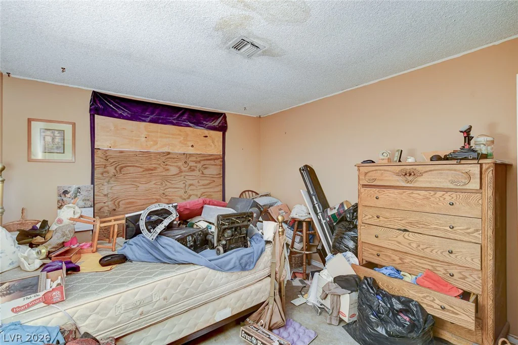 2690 Bronco, Las Vegas, NV 89146