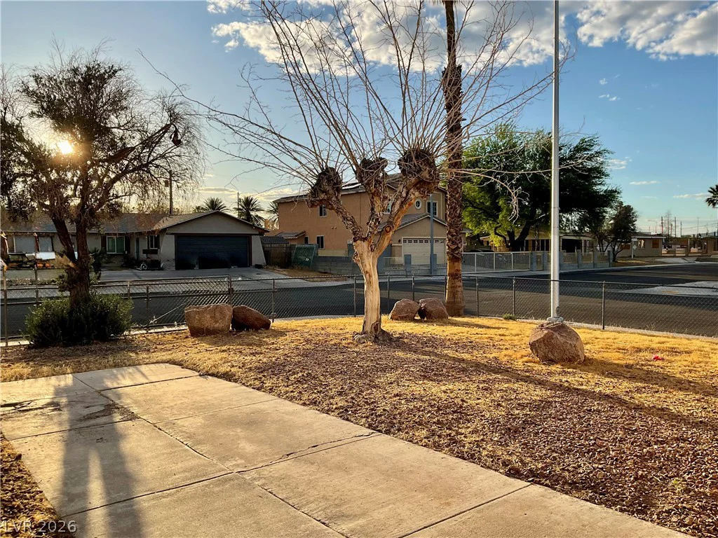 1312 N, Las Vegas, NV 89106