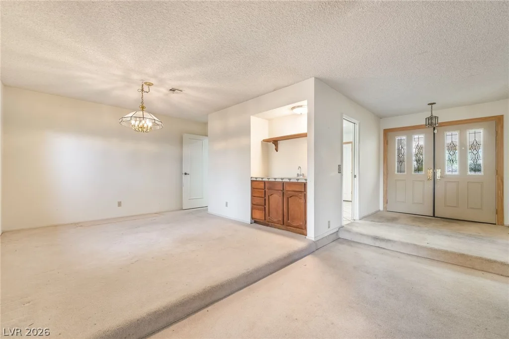 1783 Pandora, Las Vegas, NV 89123