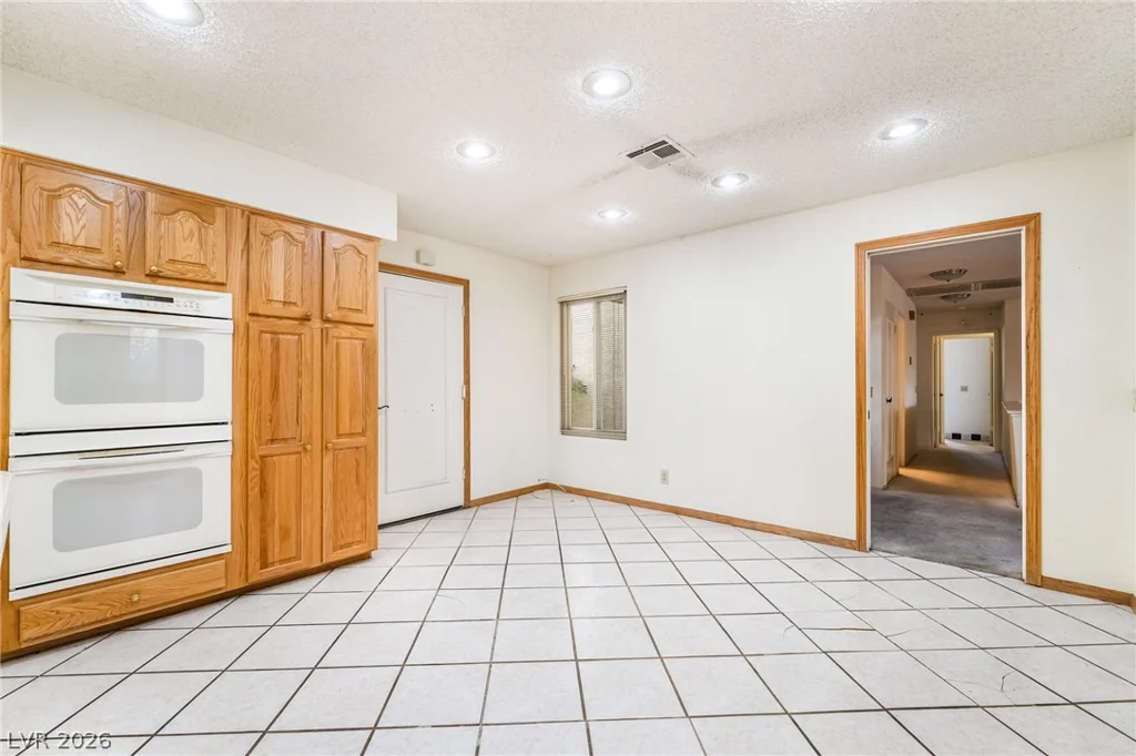 1783 Pandora, Las Vegas, NV 89123