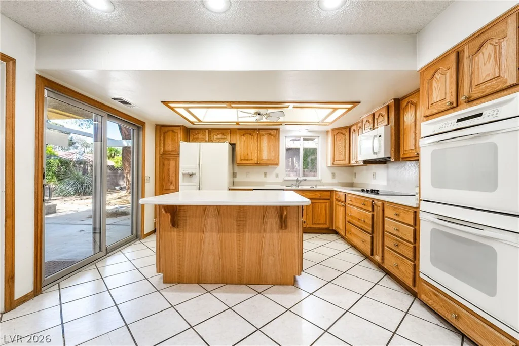 1783 Pandora, Las Vegas, NV 89123