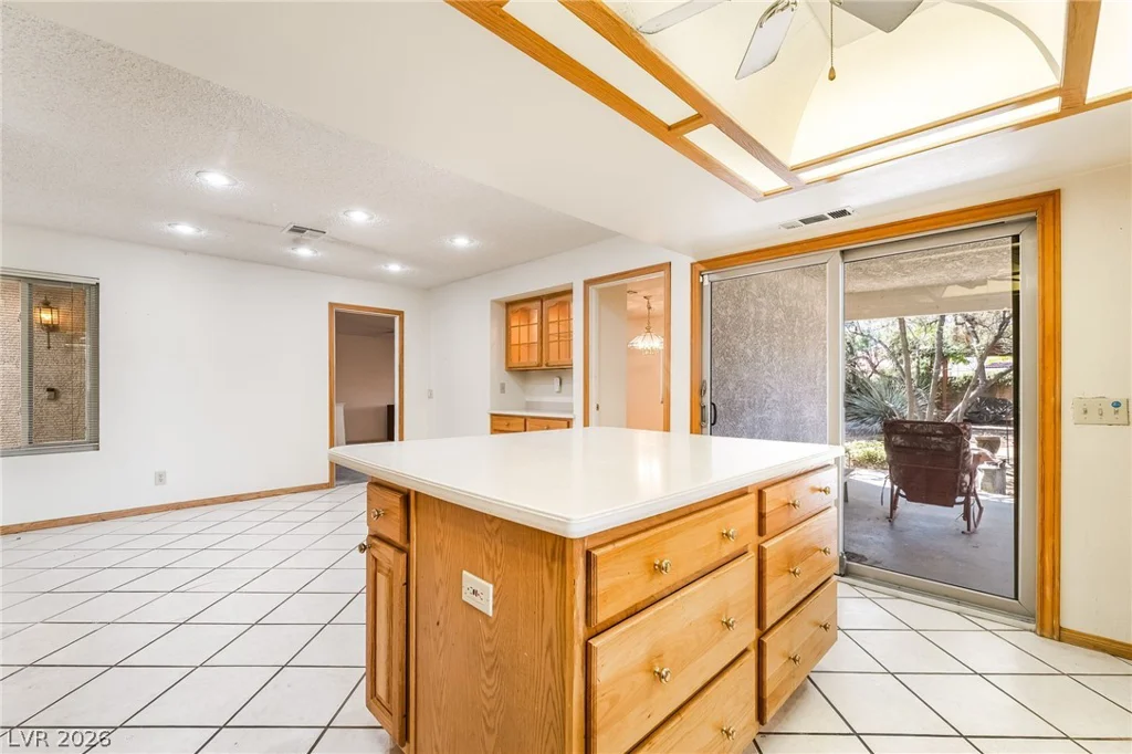 1783 Pandora, Las Vegas, NV 89123