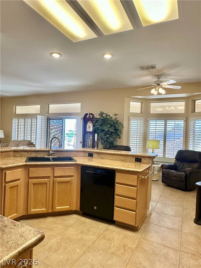 3024 Becks Hill, Las Vegas, NV 89134