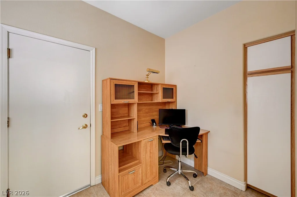 3024 Becks Hill, Las Vegas, NV 89134