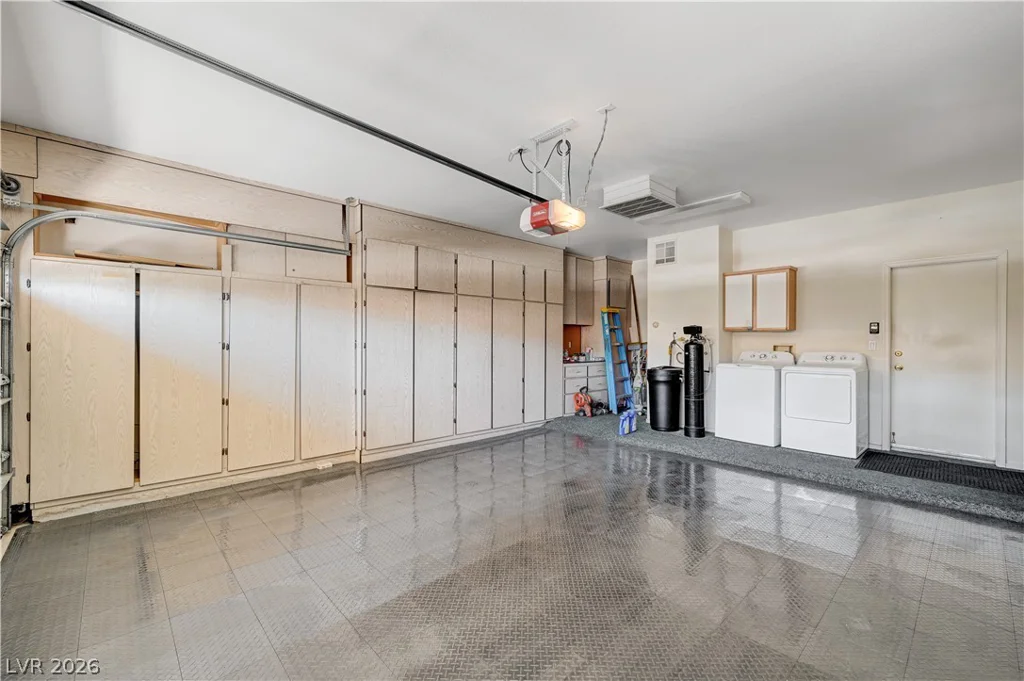 3024 Becks Hill, Las Vegas, NV 89134