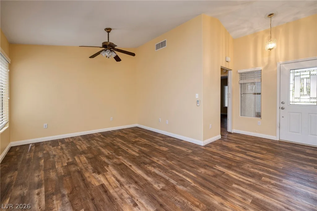 10325 Junction Hill, Las Vegas, NV 89134