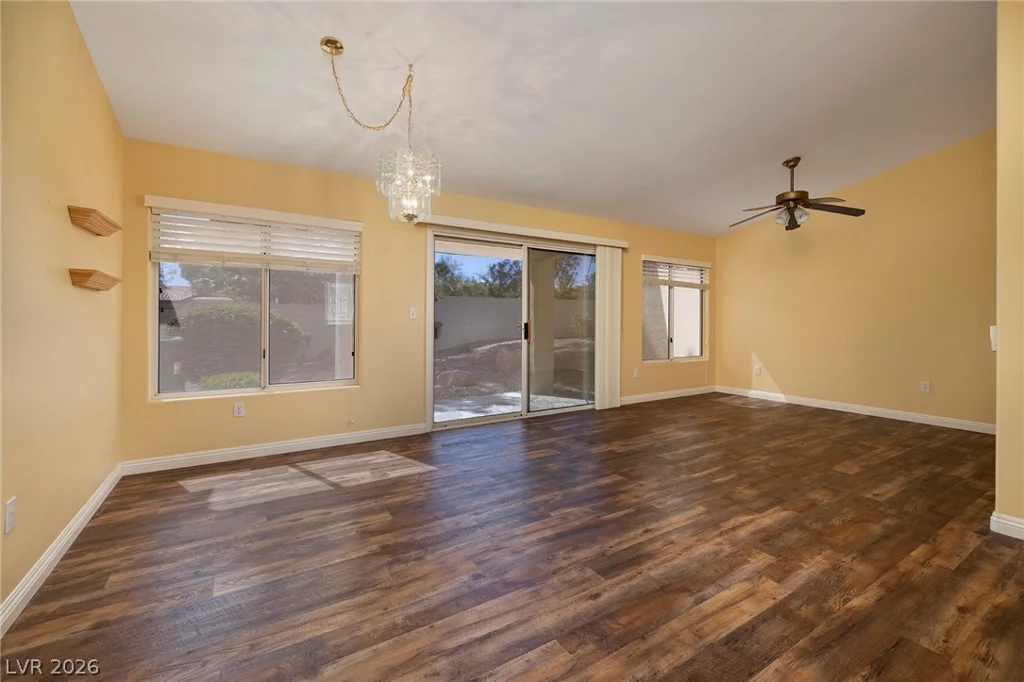 10325 Junction Hill, Las Vegas, NV 89134