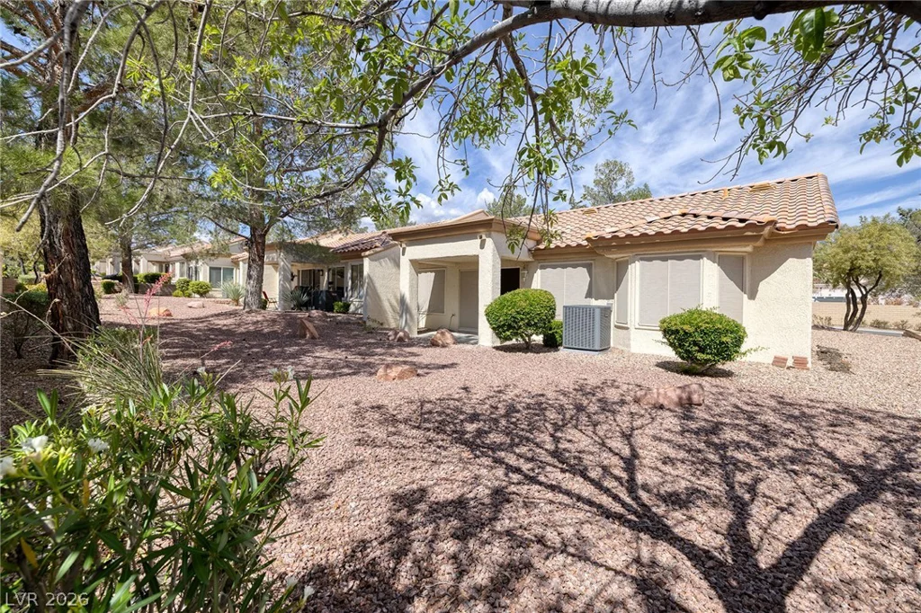 10325 Junction Hill, Las Vegas, NV 89134