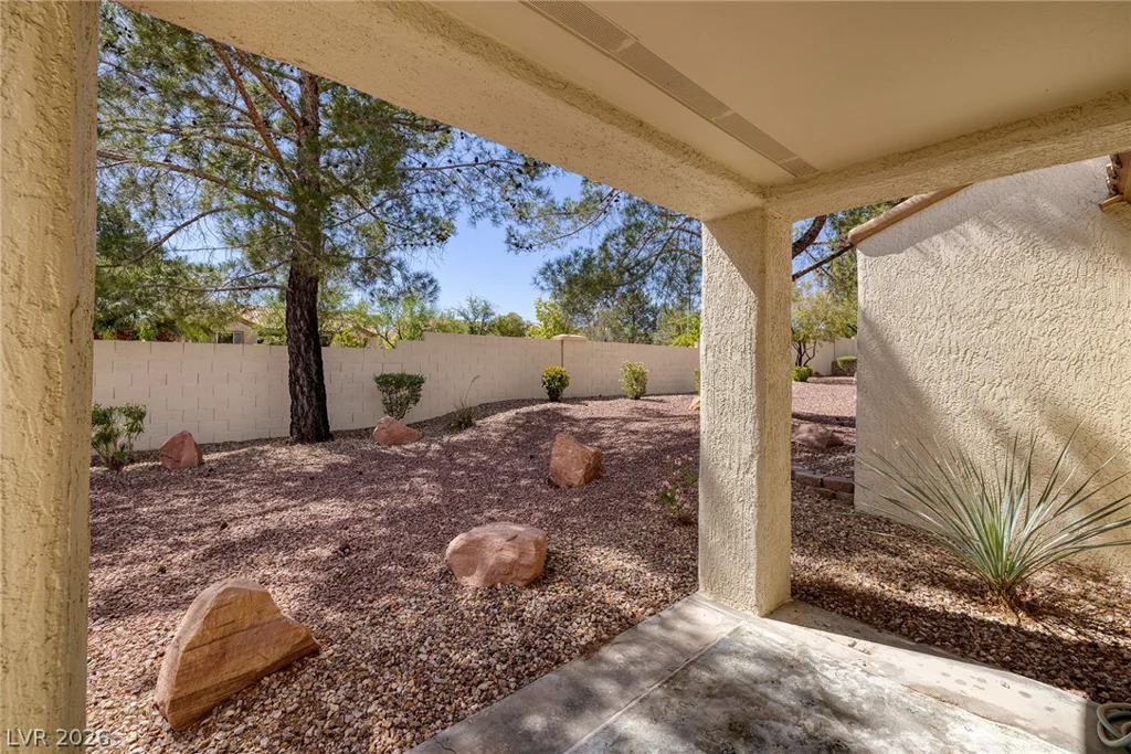 10325 Junction Hill, Las Vegas, NV 89134