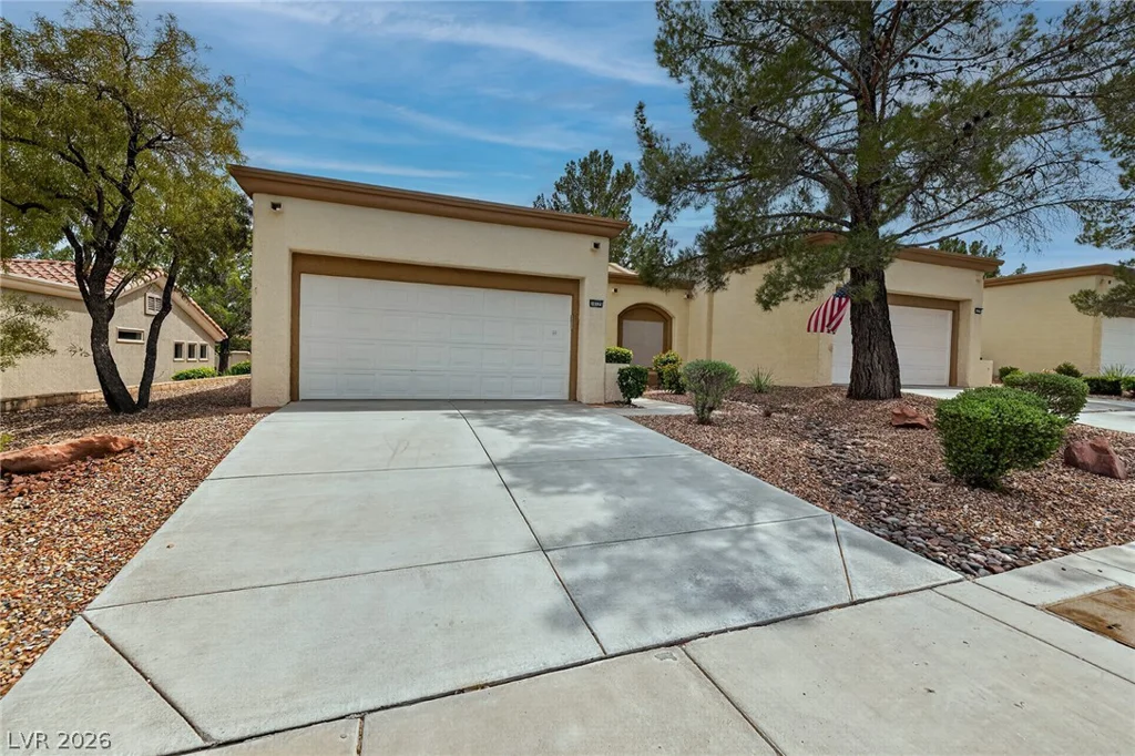 10325 Junction Hill, Las Vegas, NV 89134