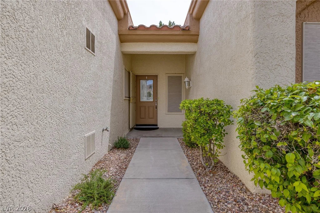 10325 Junction Hill, Las Vegas, NV 89134