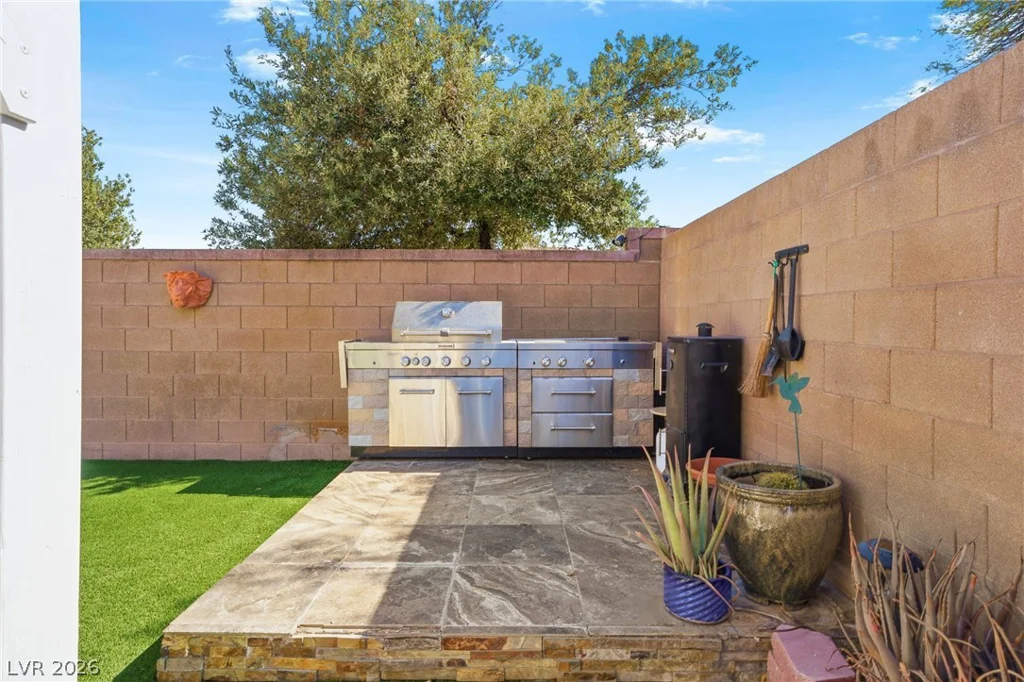 8807 Tangerine Sky, Las Vegas, NV 89178