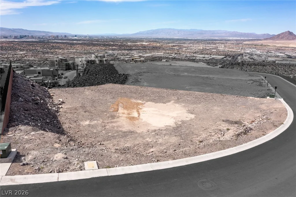559 Grand Rim, Henderson, NV 89012