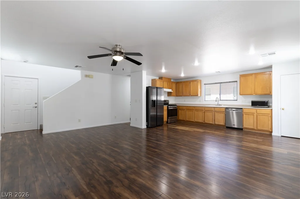 9522 Grand Fir, Las Vegas, NV 89123