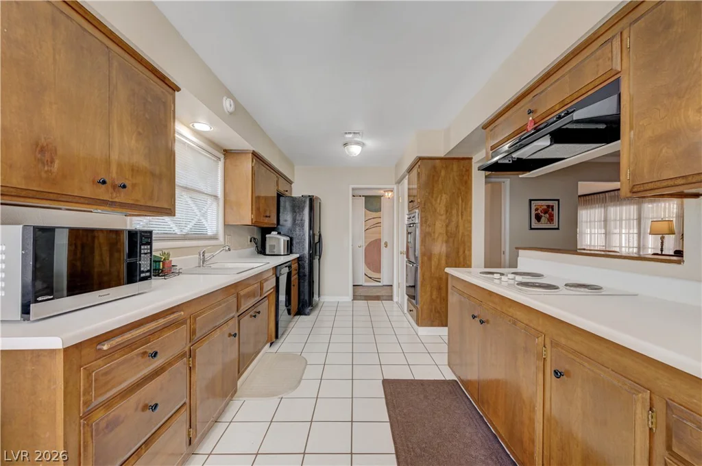 2719 Mason, Las Vegas, NV 89102