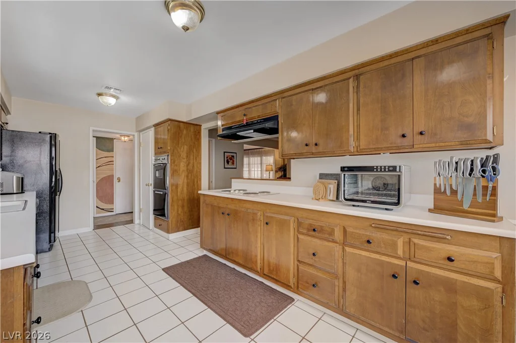 2719 Mason, Las Vegas, NV 89102