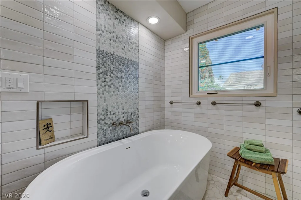 2719 Mason, Las Vegas, NV 89102