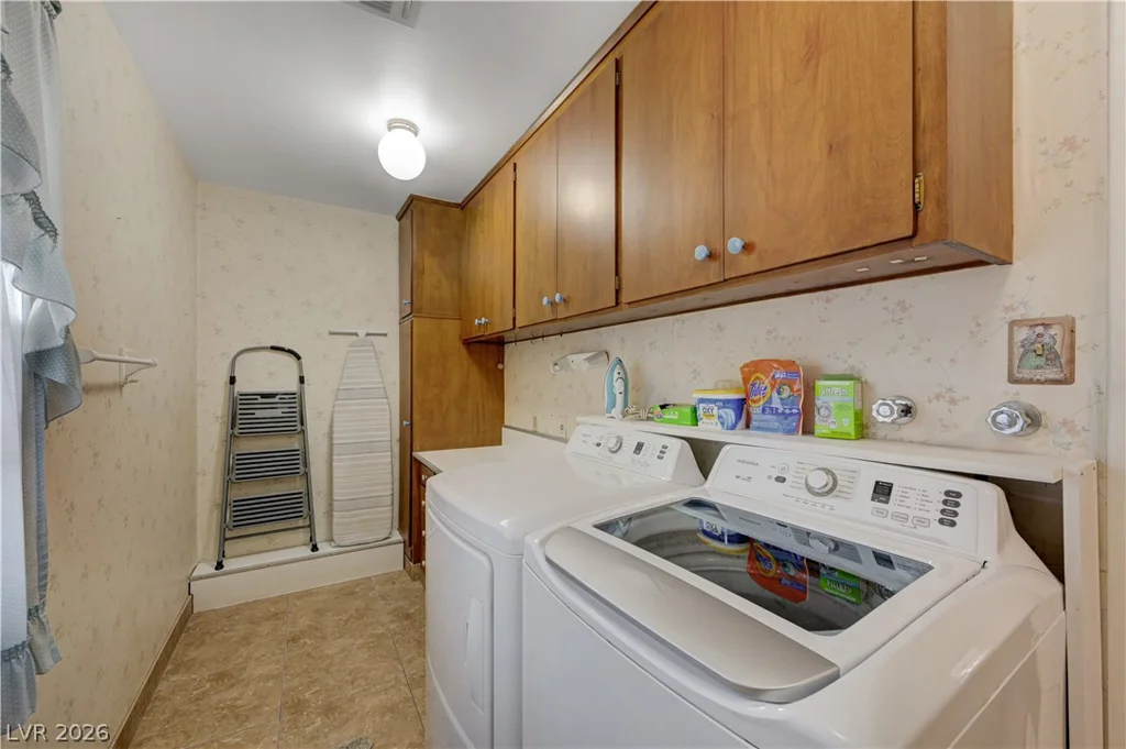2719 Mason, Las Vegas, NV 89102