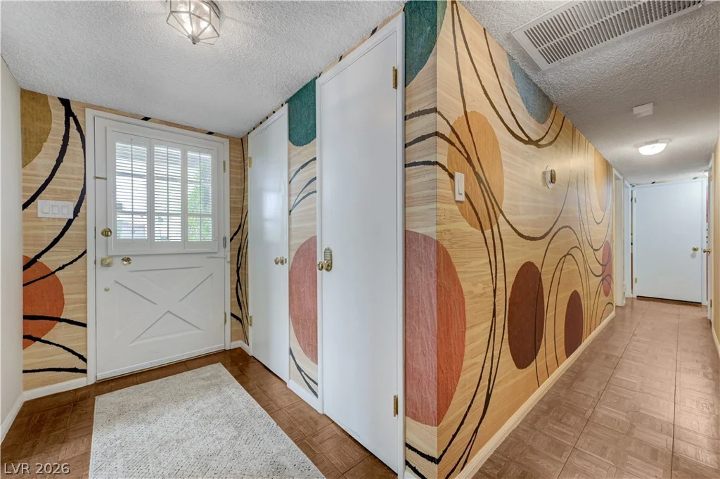 2719 Mason, Las Vegas, NV 89102