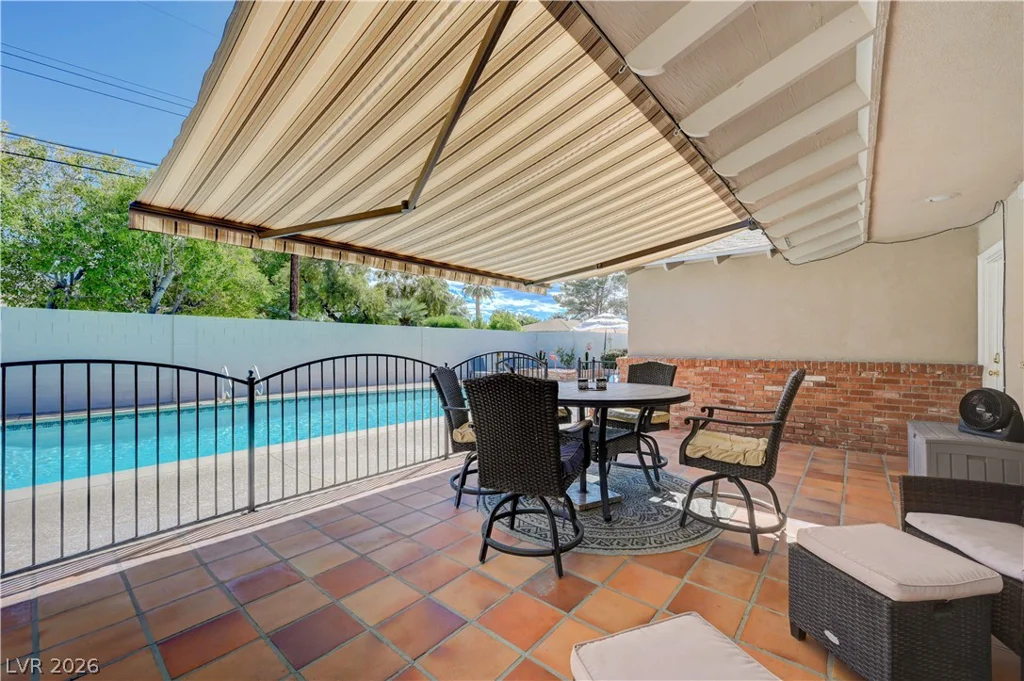 2719 Mason, Las Vegas, NV 89102