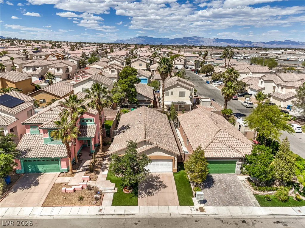 7842 Firefalls, Las Vegas, NV 89147