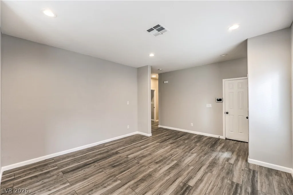7842 Firefalls, Las Vegas, NV 89147