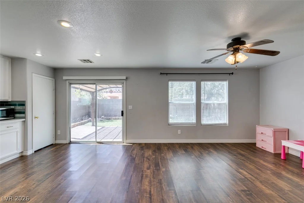9557 Green Spruce, Las Vegas, NV 89123
