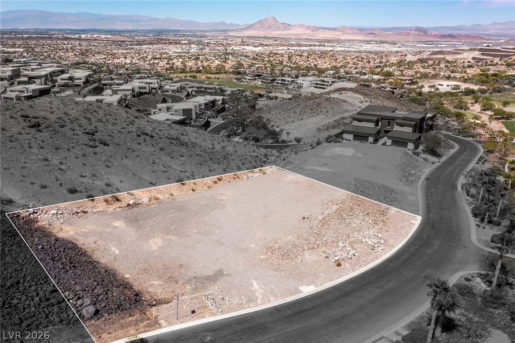 637 Dragon Peak, Henderson, NV 89012