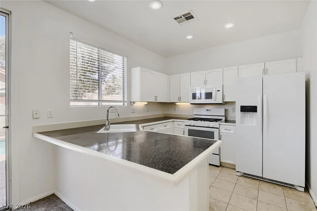 922 Country Skies, Las Vegas, NV 89123
