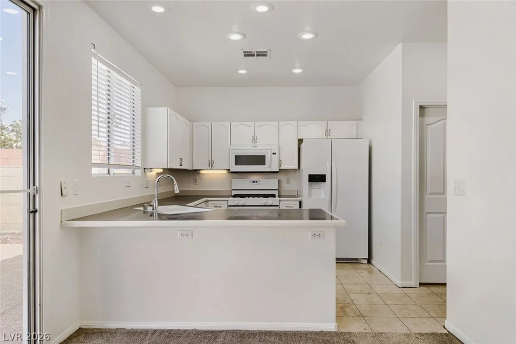 922 Country Skies, Las Vegas, NV 89123