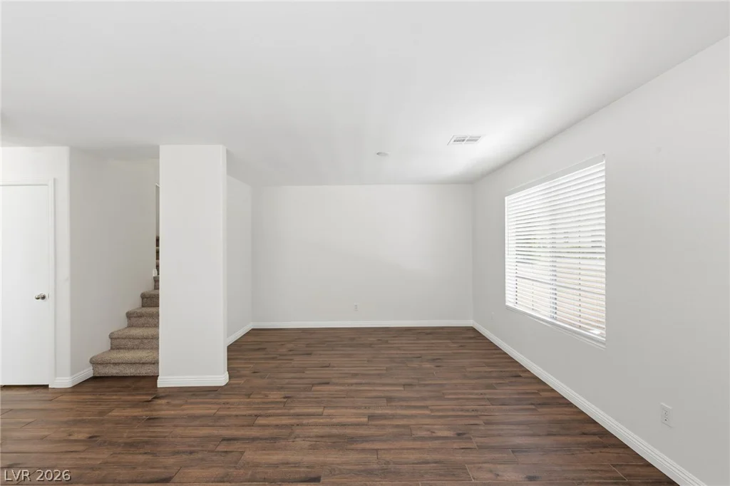 63 Belle Springs, Las Vegas, NV 89123