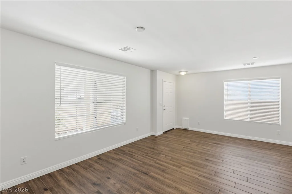 63 Belle Springs, Las Vegas, NV 89123