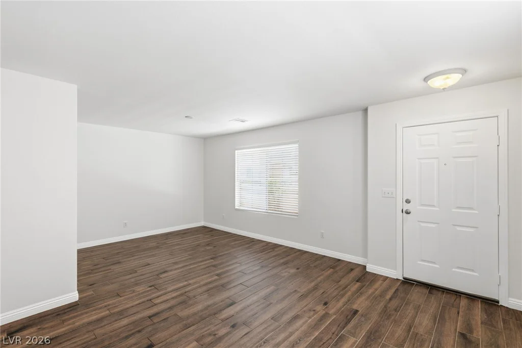 63 Belle Springs, Las Vegas, NV 89123